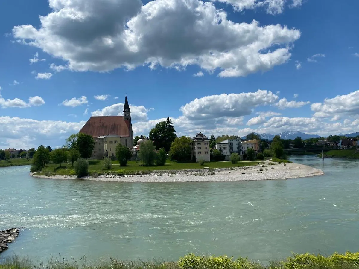 Ferienwohnung An Der Idyllischen Salzachschleife Naehe Salzburg Laufen 0*,